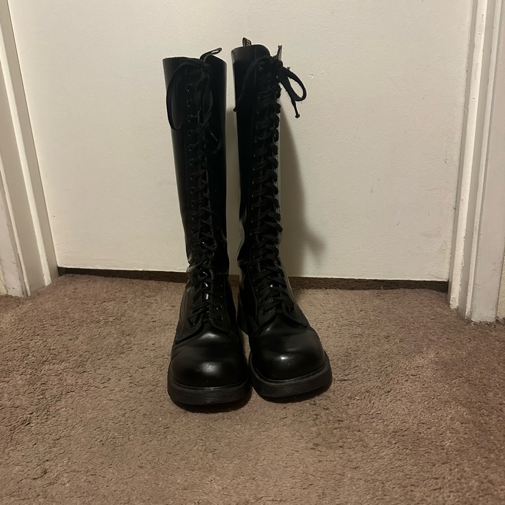 Dr. Martens Black Combat Moto Boots 8 vintage 90s made in England
